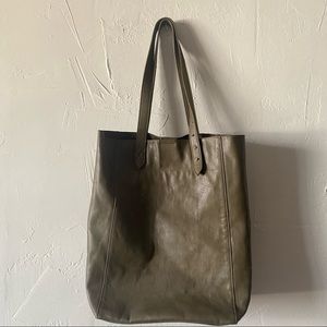 OVERSIZED FOREST GREEN TOTE